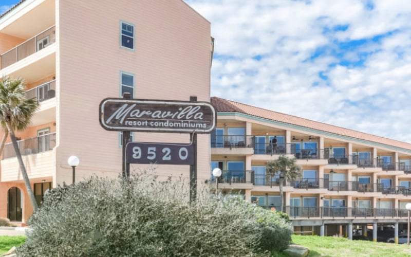 MARAVILLA CONDOS